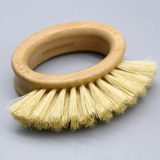 Oval handle scrub brush